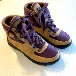 🗻Gore Tex Vasque Hiking Boots🗻